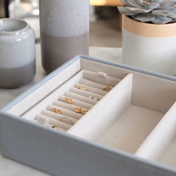 Stackers Ring Roll - Picture 2 of 4